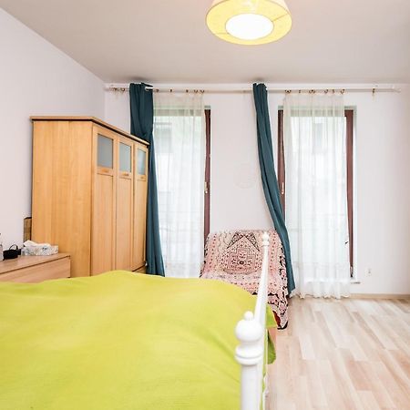 Green Garden Podgorze Apartment Wawelofts Cracovia Exterior foto